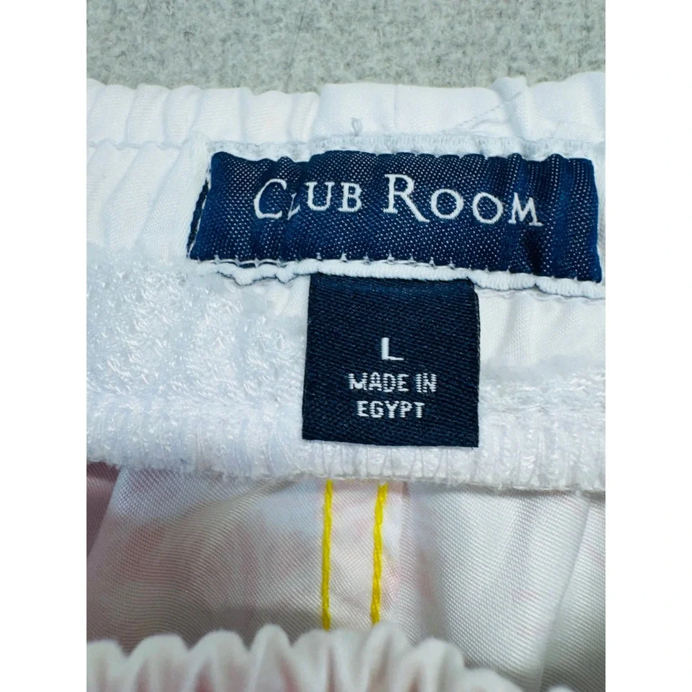 Club Room dive into